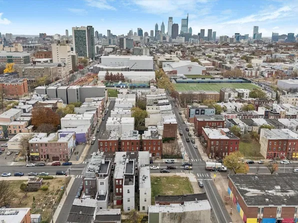 1427 W Diamond St, Philadelphia, PA 19121