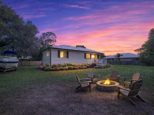 9555 Orange Avenue, Fort Pierce, FL 34945