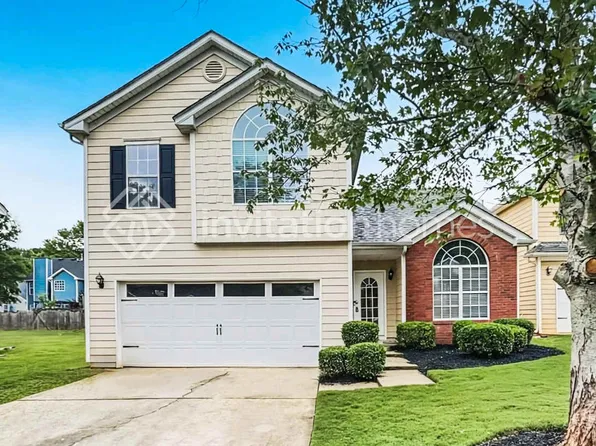 34 Churchill Park Dr, Newnan, GA 30263