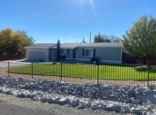 5915 Calico Dr, Sun Valley, NV