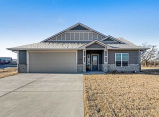 3019 N Susan Ln, Mulvane, KS 67110