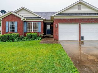 475 Forest Ridge Dr, Mt Washington, KY 40047