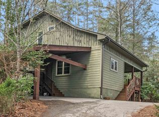 41 W Lance Road, Cashiers, NC 28717