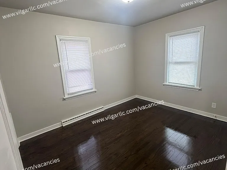4295 Ohio St — Photo 12
