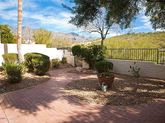2nd image of 5288 N Paseo Del Arenal