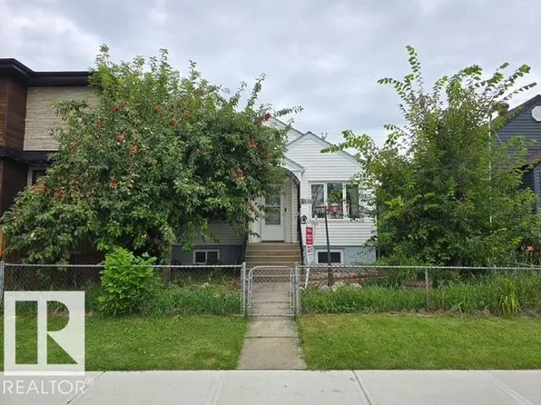 10917 96th St NW, Edmonton, AB T5H 2K4