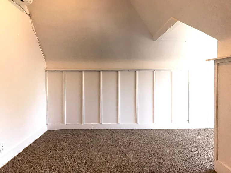 1300 E Atkin Ave #UPSTAIRS — Photo 16