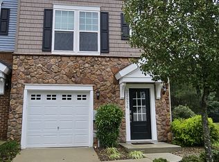 22934 Mountain Laurel Ln, California, MD 20619