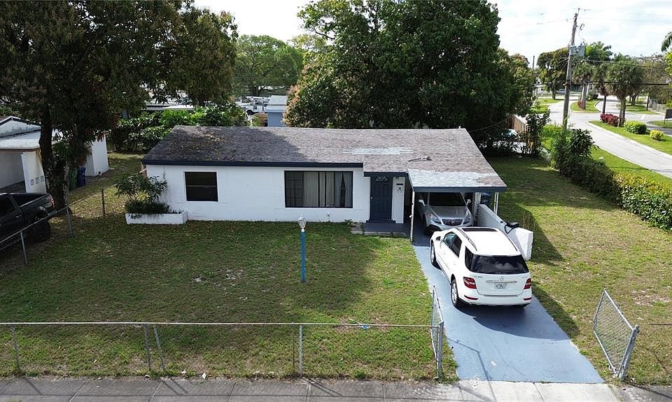1st image of 3750 NW 4th Ct