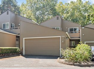 17660 NW Shorewood Dr, Beaverton, OR 97006