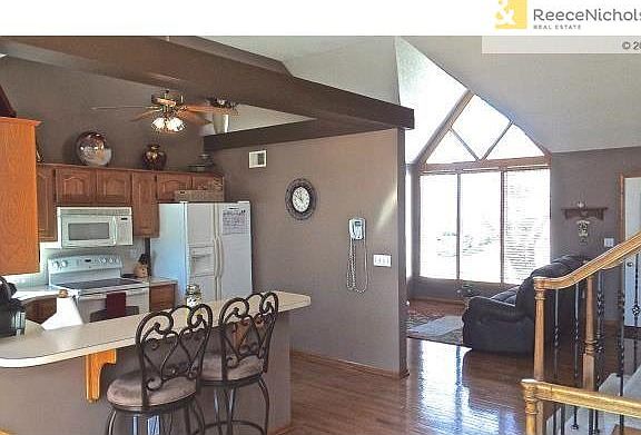 4th image of 6439 Chouteau St