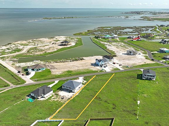3rd image of 1510 Cape Velero Dr