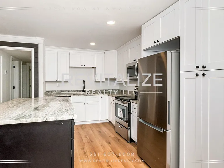 2365 Sybel Dr — Photo 12