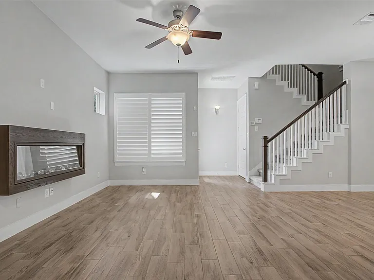 18143 Moonlit River Dr — Photo 10