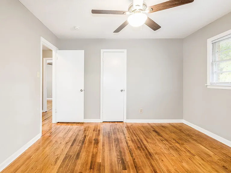 3523 Rosehill Rd — Photo 15
