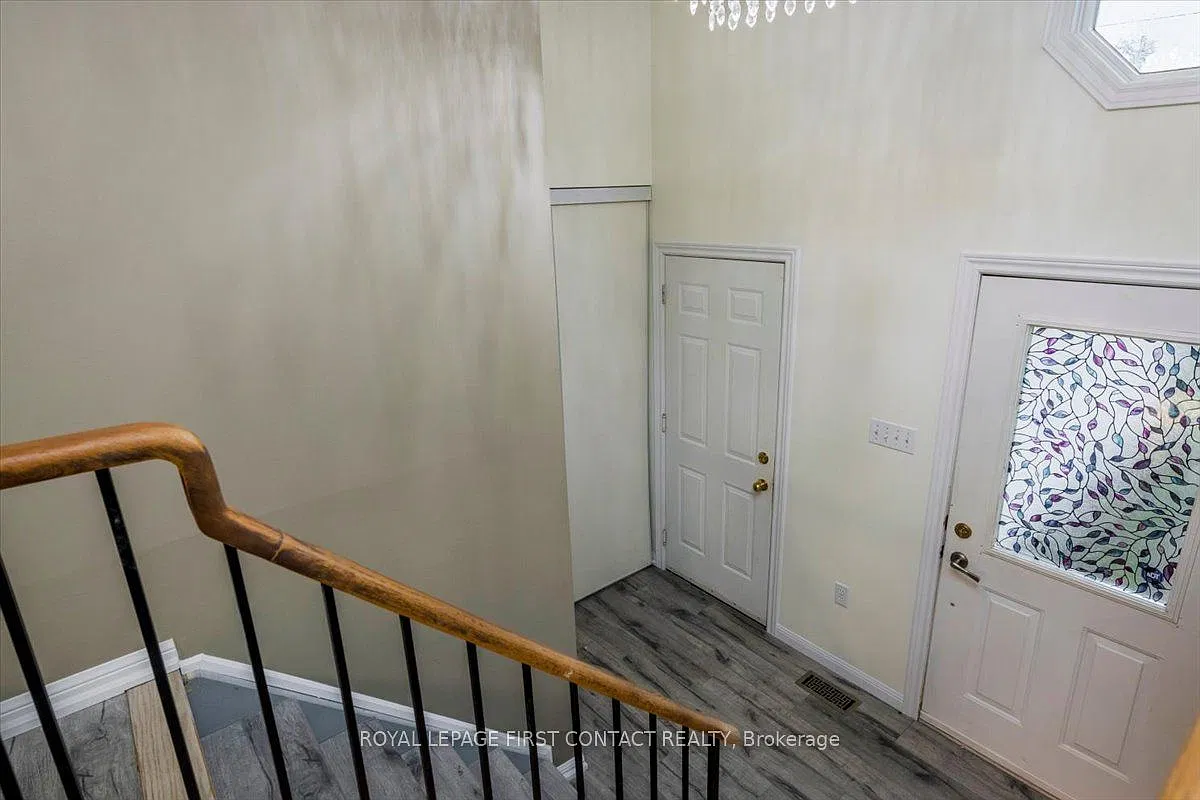 4 bed, $2,800 — Photo 3
