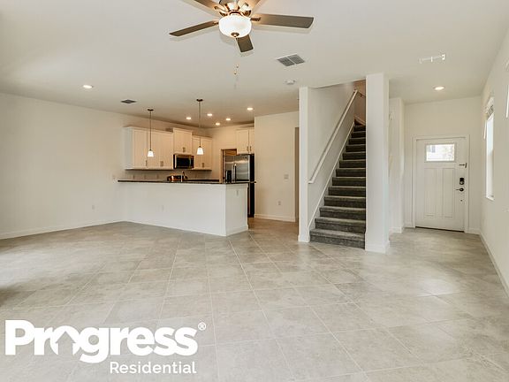 4th image of 3087 Bryant Park Dr