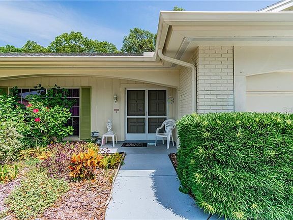 3rd image of 7812 Doral Dr
