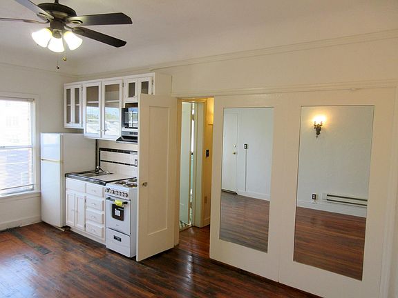4th image of 654 S Detroit St #207