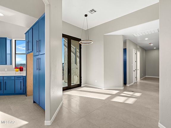 4th image of 1221 Circulo Yerba Buena