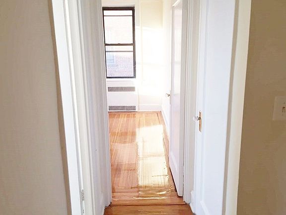 5th image of 3351 84th St APT 4G