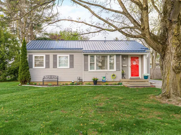 201 Rose Ave, Mount Vernon, OH 43050