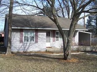 1715 Casement Rd, Manhattan, KS 66502