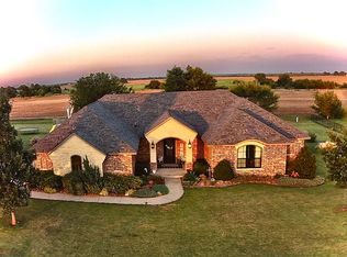 710 Isaiah Ln, Tuttle, OK 73089