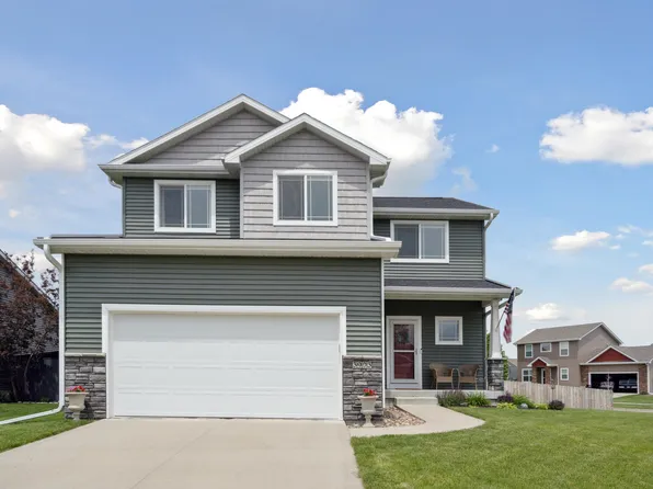 3903 Harris St, Ames, IA 50014