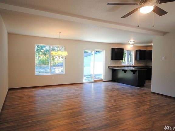 5th image of 19707 69th Avenue Ct E