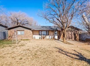 6625 Wolf Rd, Ropesville, TX 79358