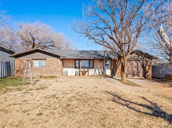 6625 Wolf Rd, Ropesville, TX 79358