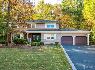 8 Woodmere Rd, North Brunswick, NJ 08902