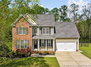 5261 Anna Belle Ln, Wade, NC 28395