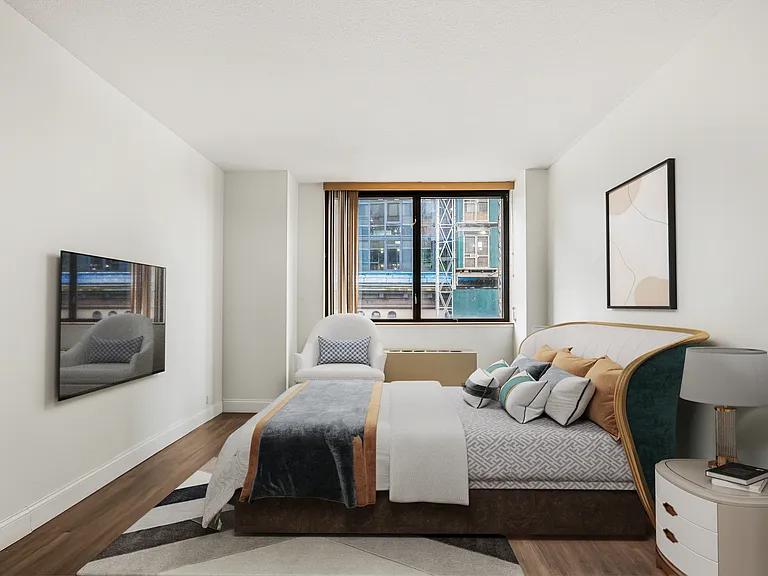 630 1st Ave #10M — Photo 5
