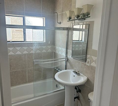 2nd image of 1610 N Martel Ave #2