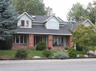 2457 Davison Ave, Richland, WA 99354