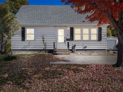 201 Edgewood Rd NW, Cedar Rapids, IA, 52405