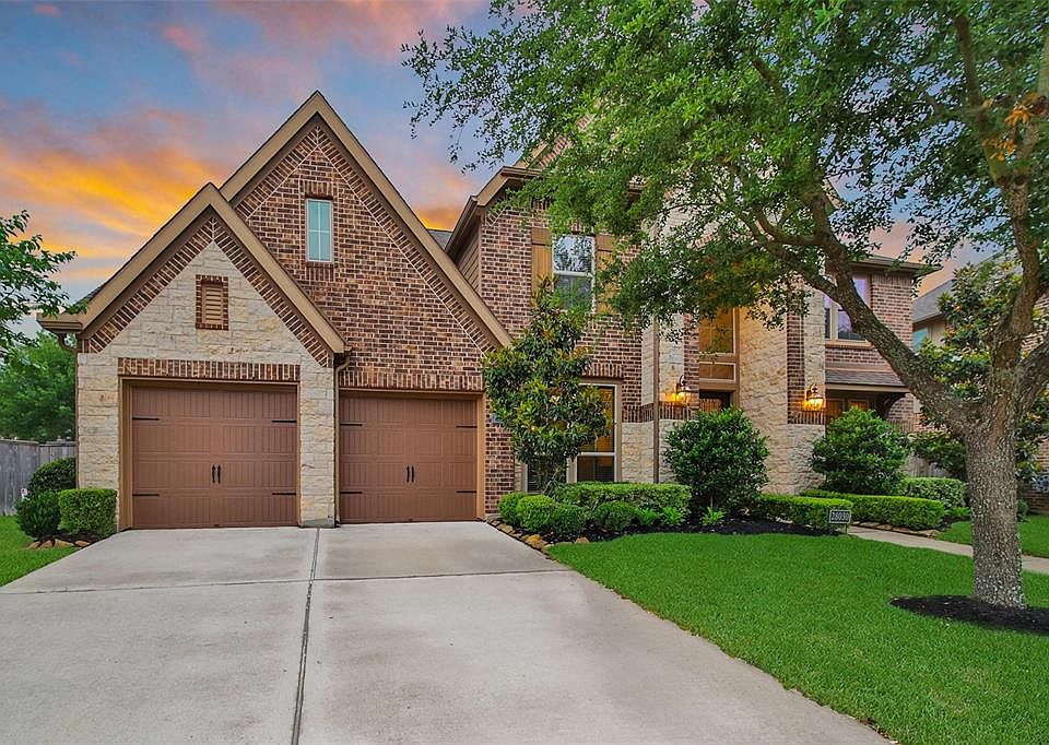 1st image of 28030 Bandera Glen Lane