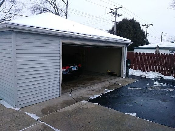 3rd image of 243 Ensenada Dr