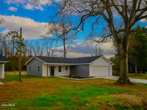 500 Francktown Road, Richlands, NC 28574
