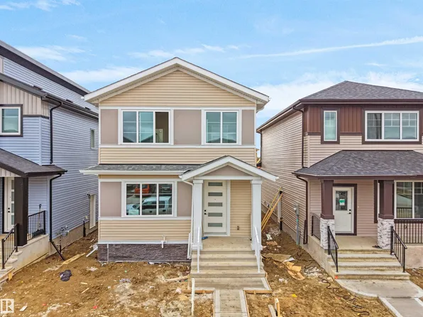 332 Roberts Wynd, Leduc, AB T9E 1P9