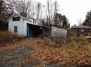 98-102 Stanton Rd, Coeymans Hollow, NY 12046