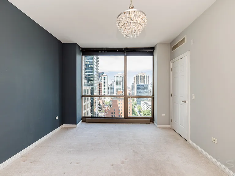 21 E Huron St #1207 — Photo 22