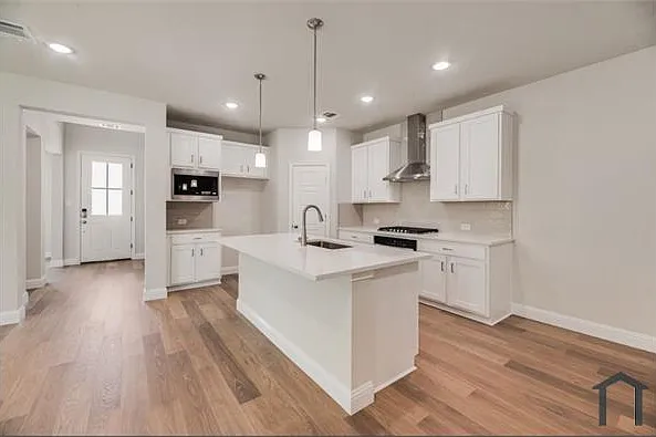 1822 Waterwalk Dr — Photo 11