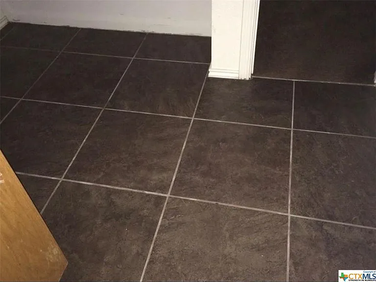 4212 Embers Dr — Photo 3