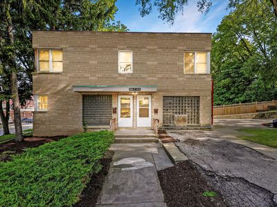 200 E 11th St, Lockport, IL, 60441