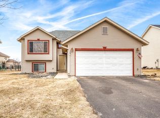 2117 Staghorn Dr, Shakopee, MN 55379