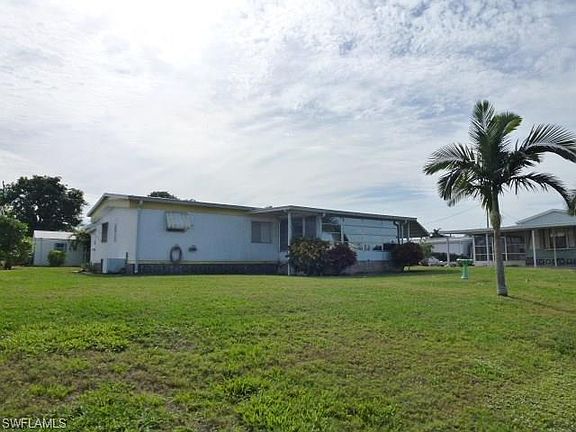 4th image of 4698 Sandpiper Dr
