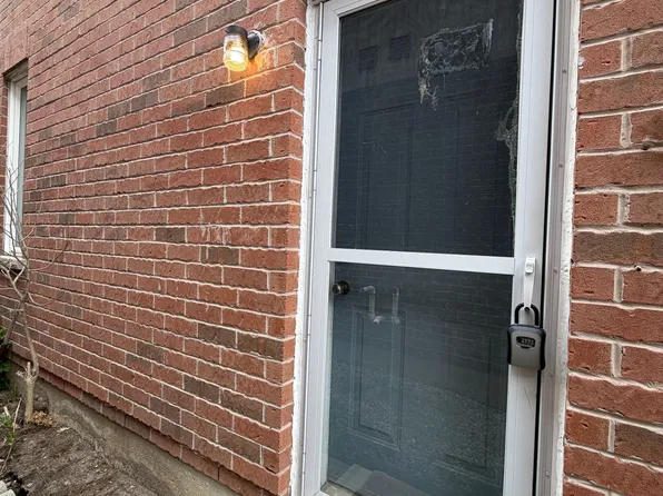 51 Ralph Chalmers Ave #Basement, Markham, ON L6E 2C3